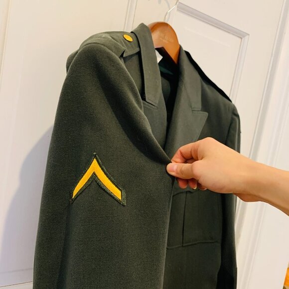 Vintage US Army WWII Jacket Authentic Military Coat Green USA Size 40 L WW2 - Picture 4 of 11